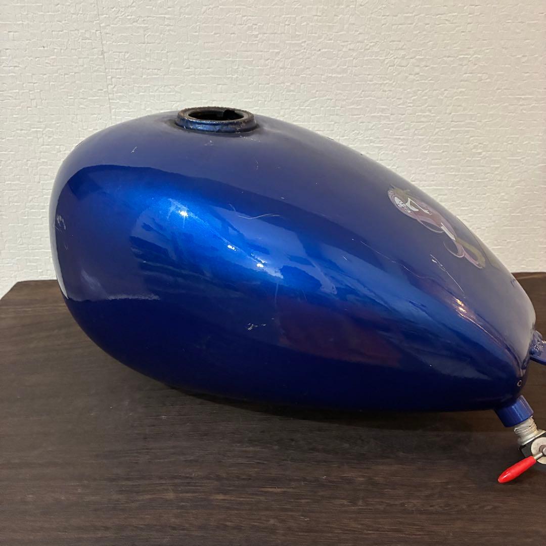 ピーナッツタンク　ジャンク品　キャップ無し