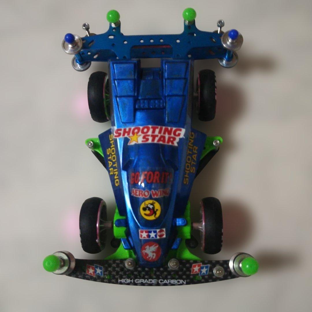 高額パーツ使用⬛️タミヤ⬛️ミニ四駆⬛️塗装済組み立て完成品2台