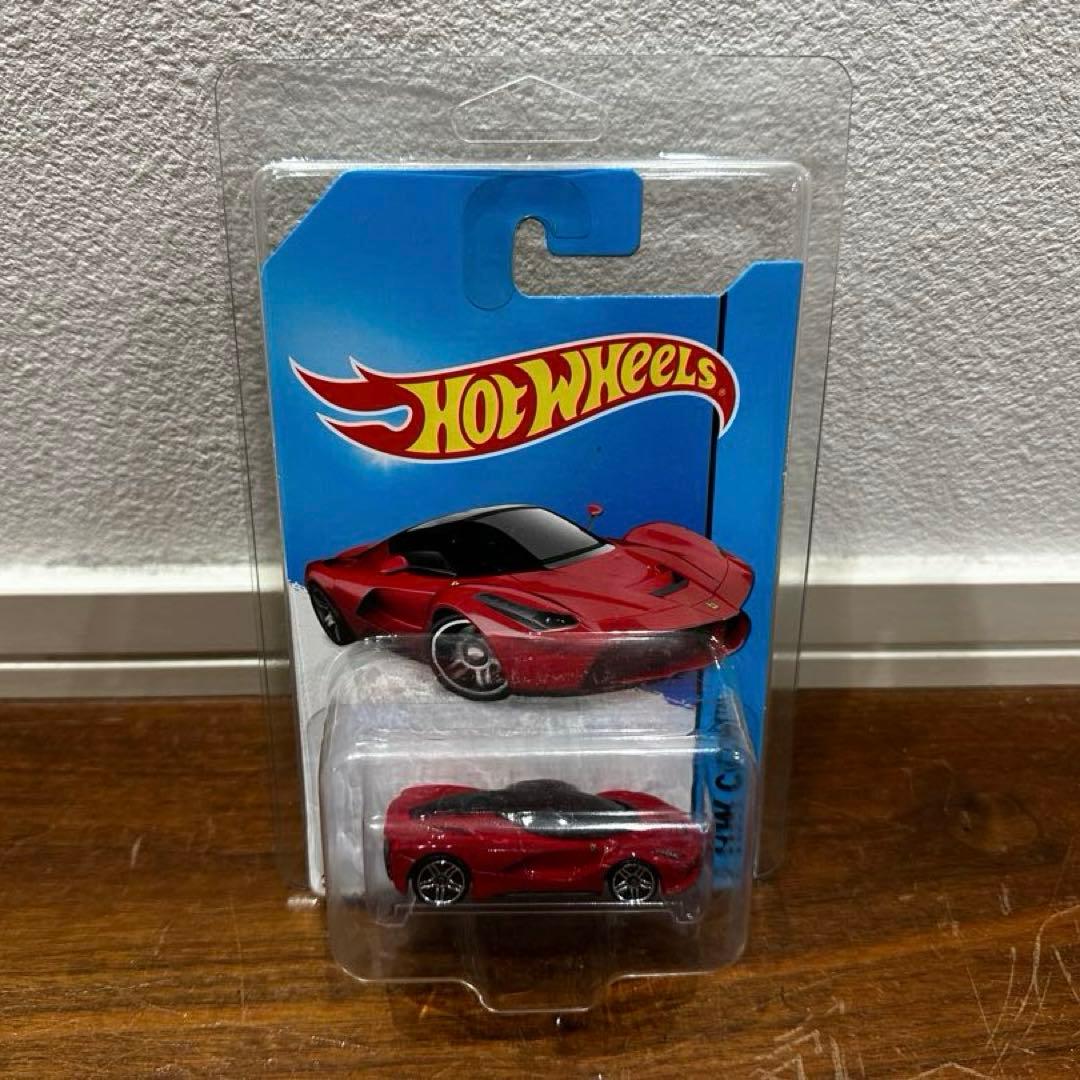 ホットウィール フェラーリ ラフェラーリ