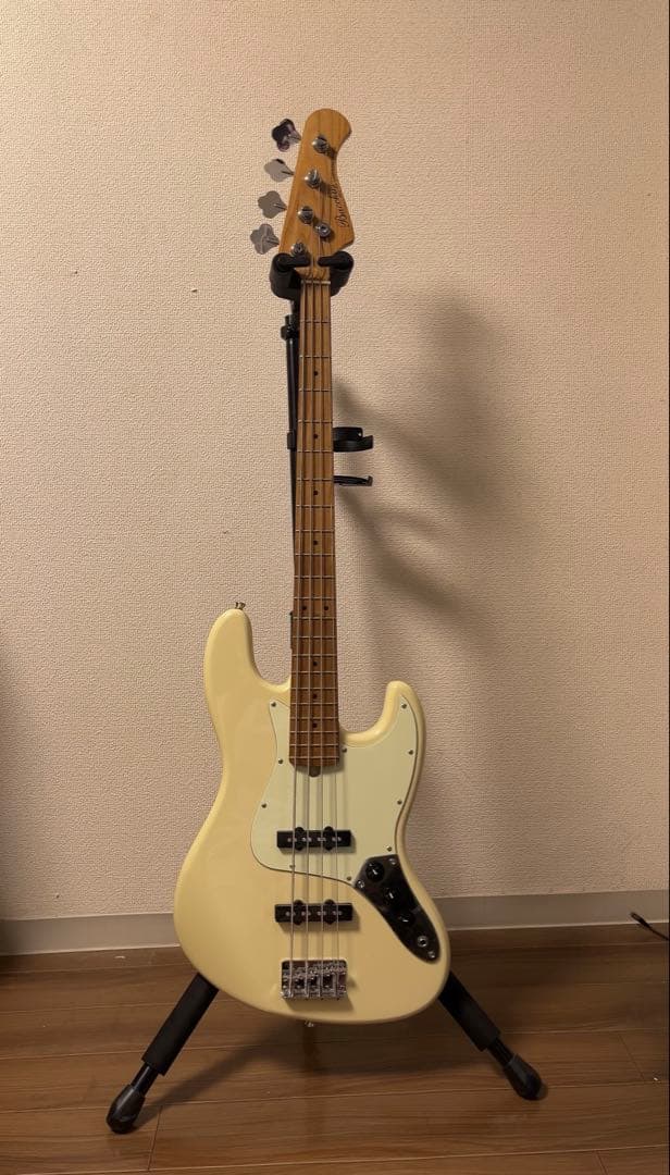 ベース Bacchus / BJB-1-RSM/M OWH