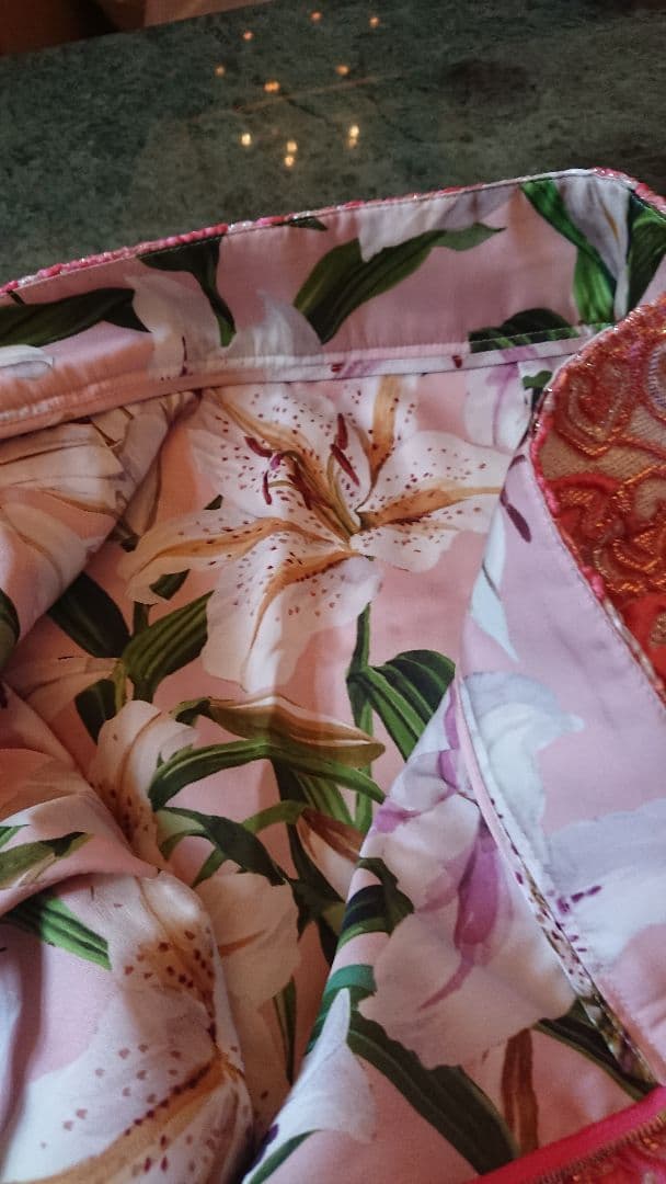 ＼新品未使用／ ドルチェアンドガッパーナ ペイズリーラメ刺繍 スカート