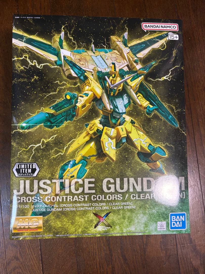 MG 1/100 ジャスティスガンダム クロスコントラストカラー クリアグリーン