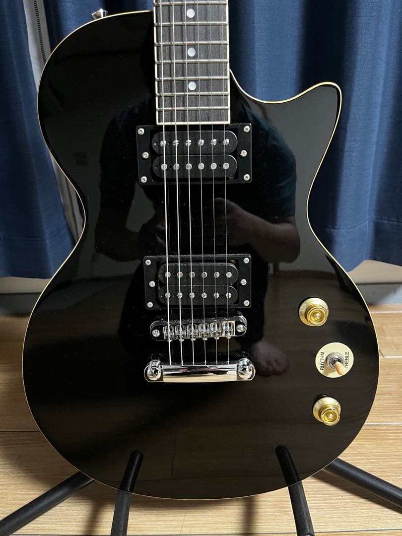 Donner レスポールタイプエレキギター【ぼくのにくきゅうやわい様】