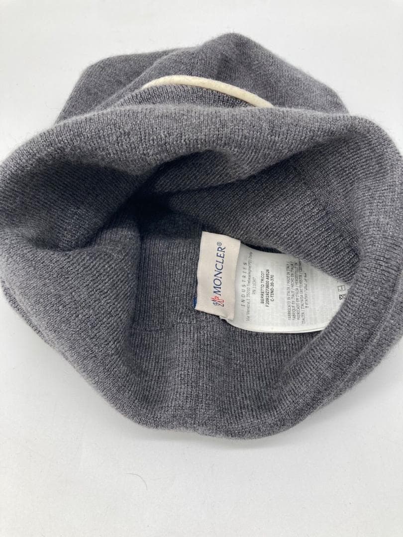15881✨MONCLER BERRETTO ビッグロゴ ニット帽