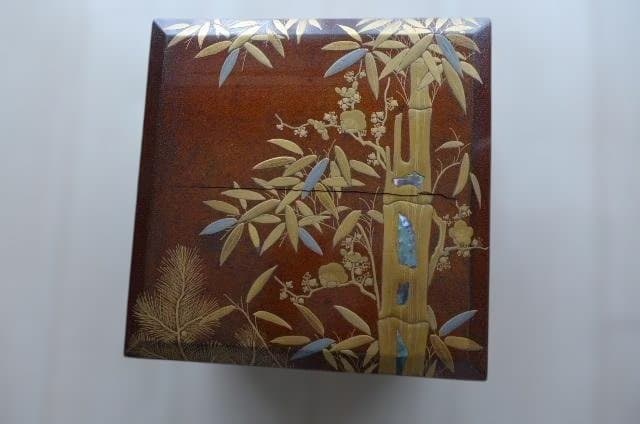 金箔装飾 竹模様 漆器 2段 重箱 木製漆器 時代物 螺鈿 松竹梅 高価な逸品