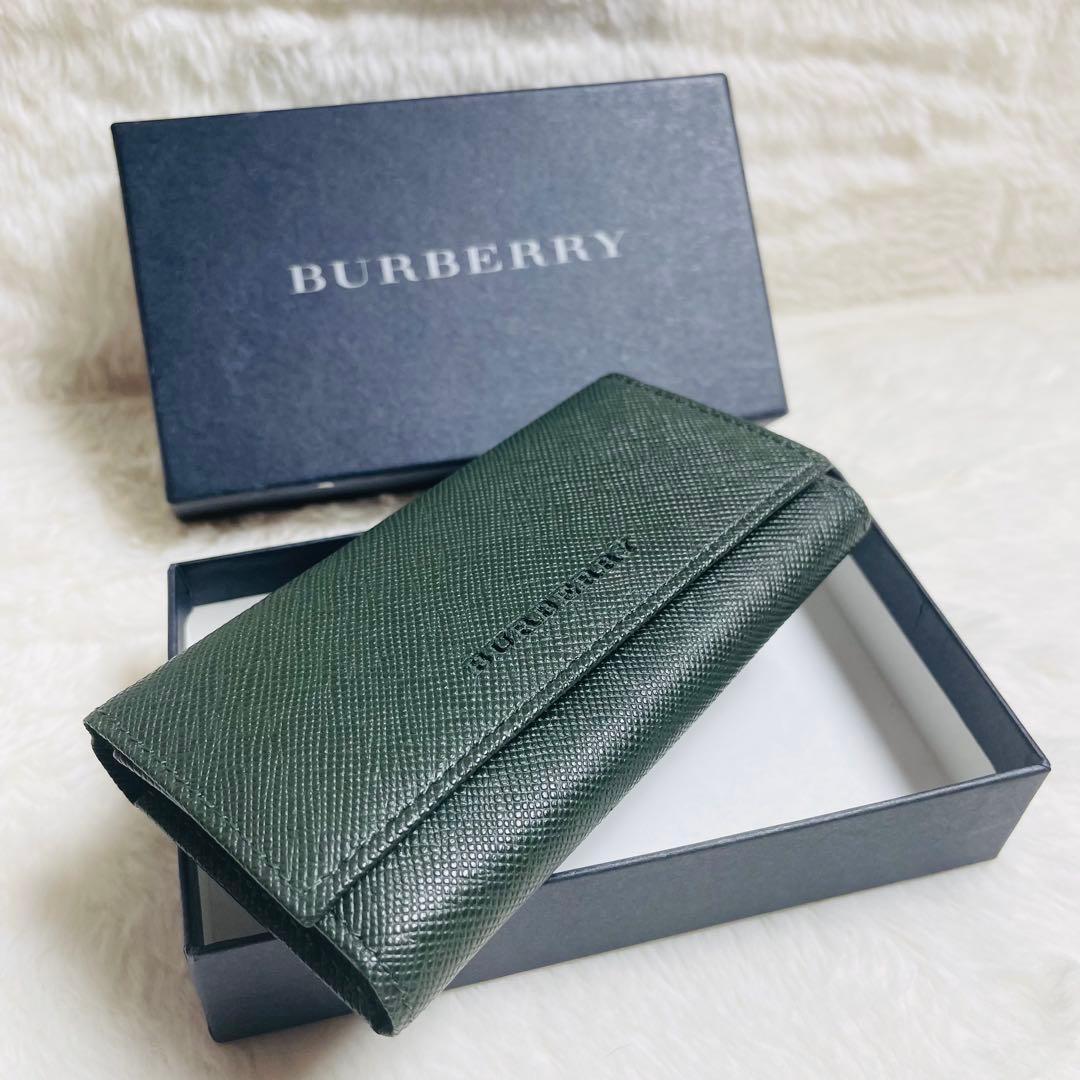 新品未使用　正規品BURBERRY ノバチェック キーケース ダークグリーン