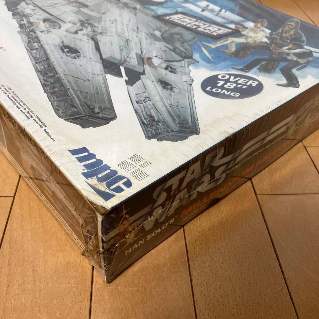 ミレニアム・ファルコン　mpc 未開封