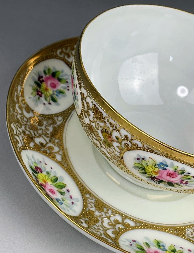 オールドニッポン エッグシェル アールヌーボ様式 ティーカップ ソーサー