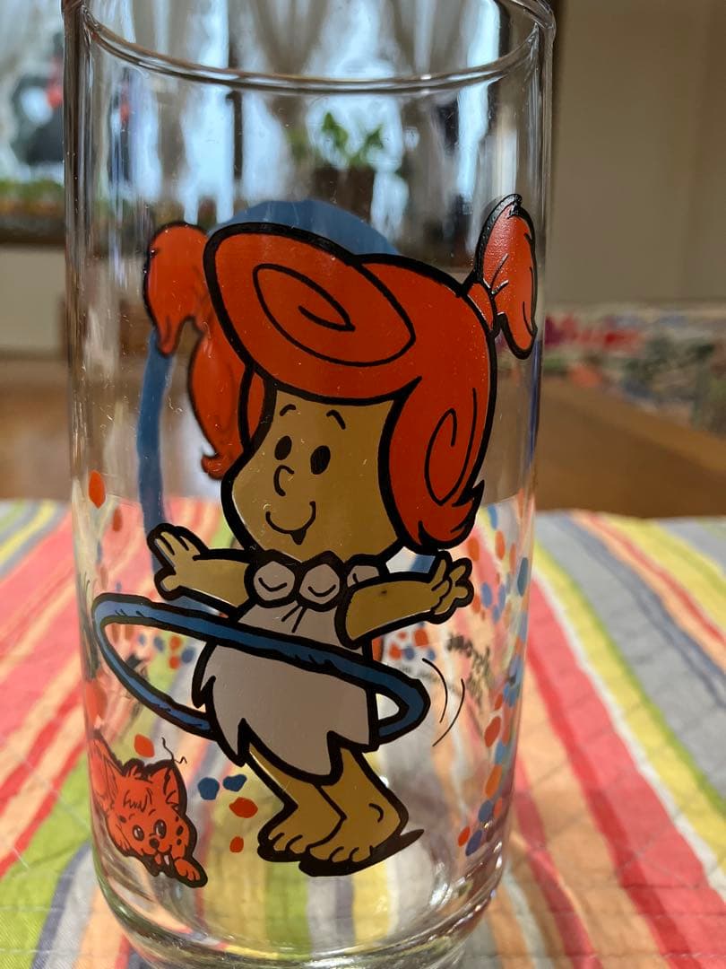 フリント・ストーン　キッズ　アニメキャラクター ガラスタンブラー　4個セット