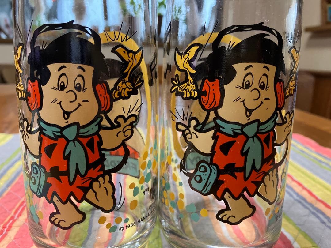 フリント・ストーン　キッズ　アニメキャラクター ガラスタンブラー　4個セット