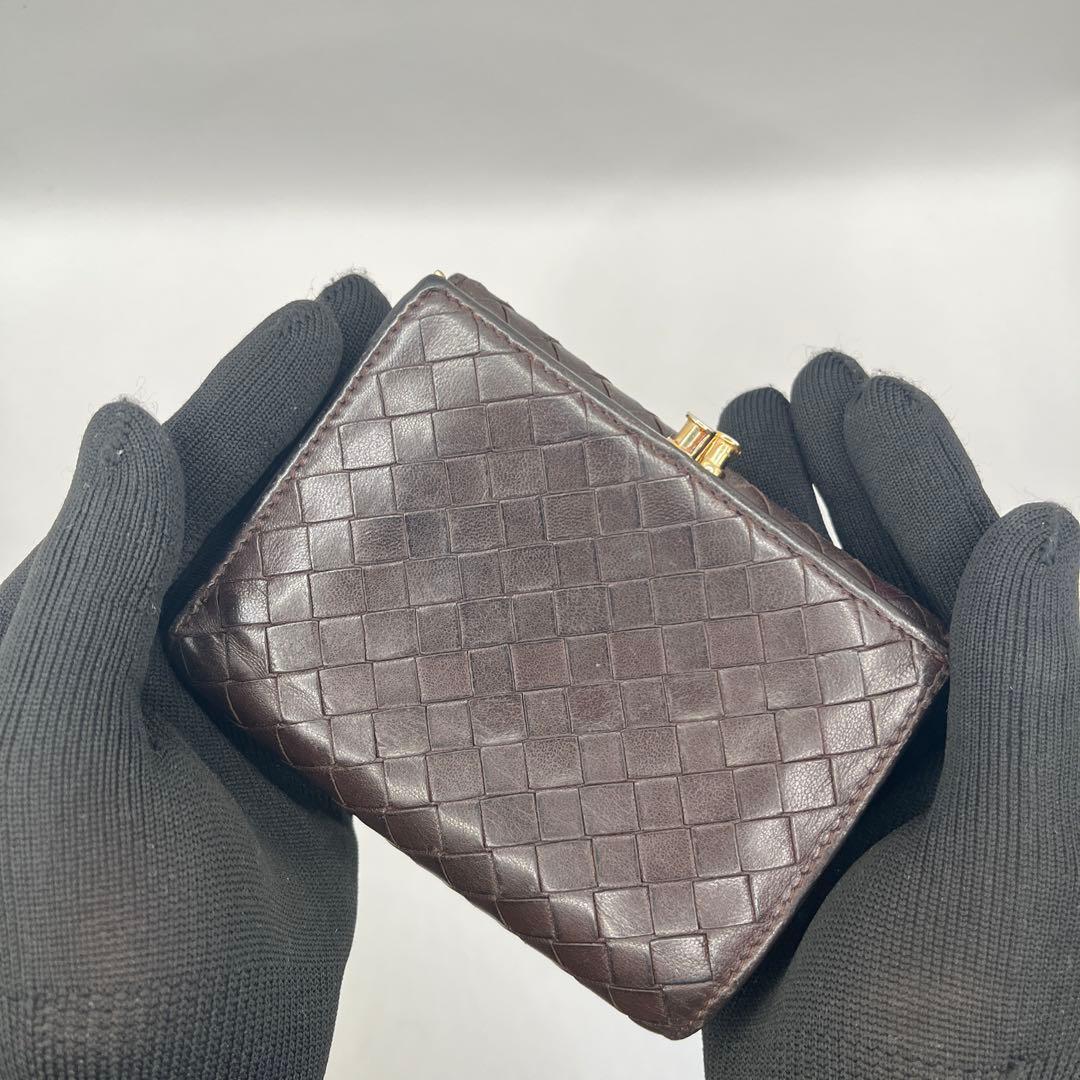 【鑑定済正規品】 ボッテガヴェネタ イントレチャート がま口 三折財布　ブラウン