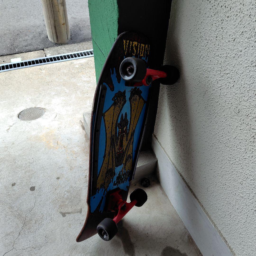 VISION バットグラフィック スケートボード