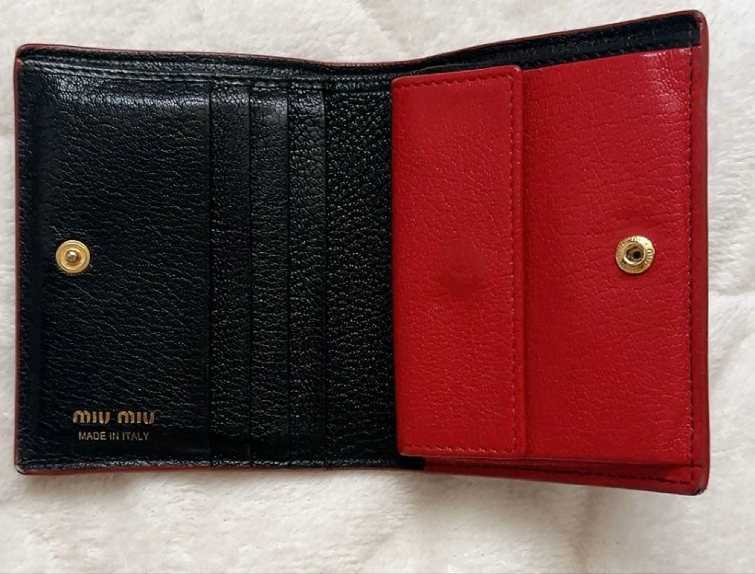 【箱・ギャランティカード付き】miumiu 財布 マドラス ハート