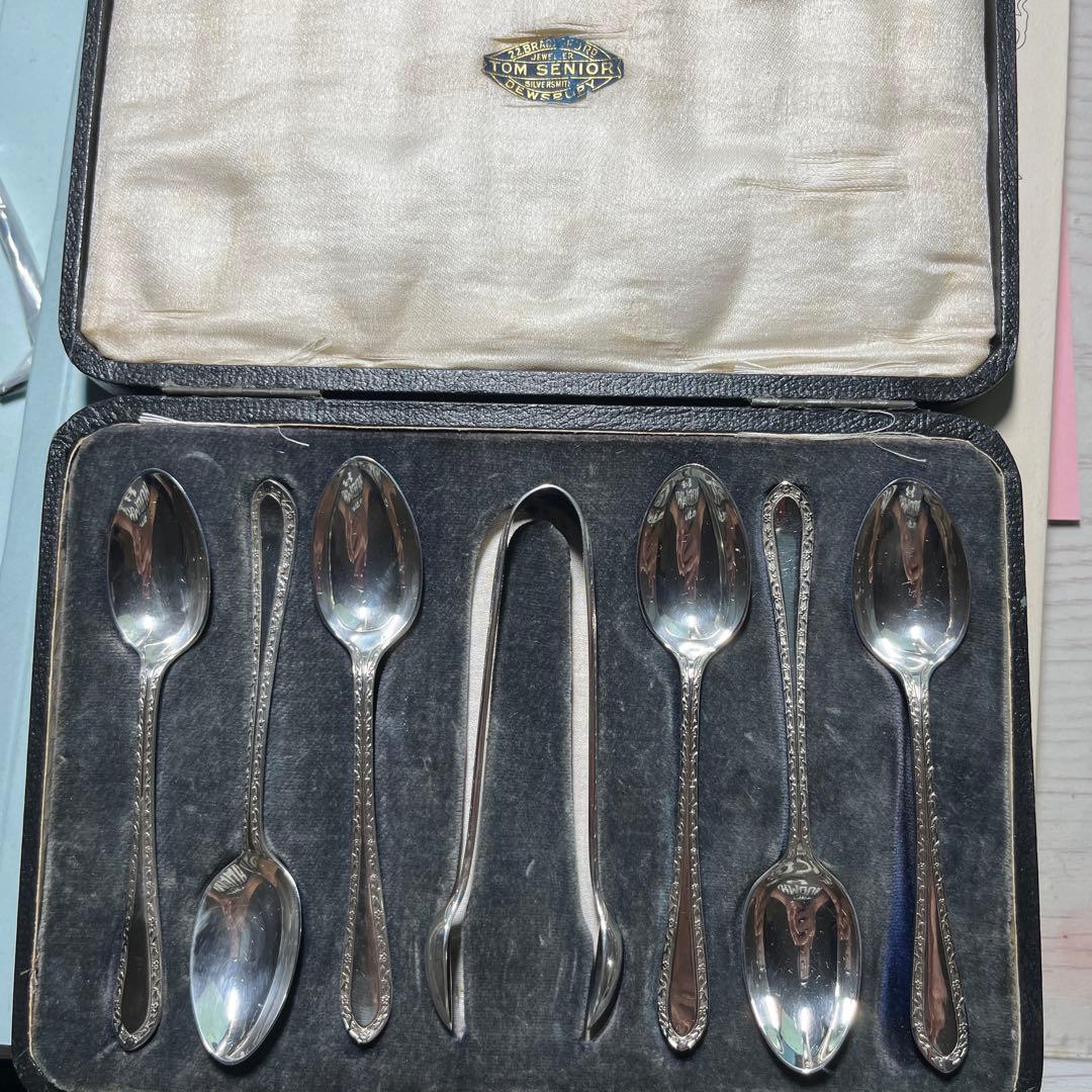 イギリス　アンティーク純銀スプーン、シュガートング　ホールマーク入1919年製造