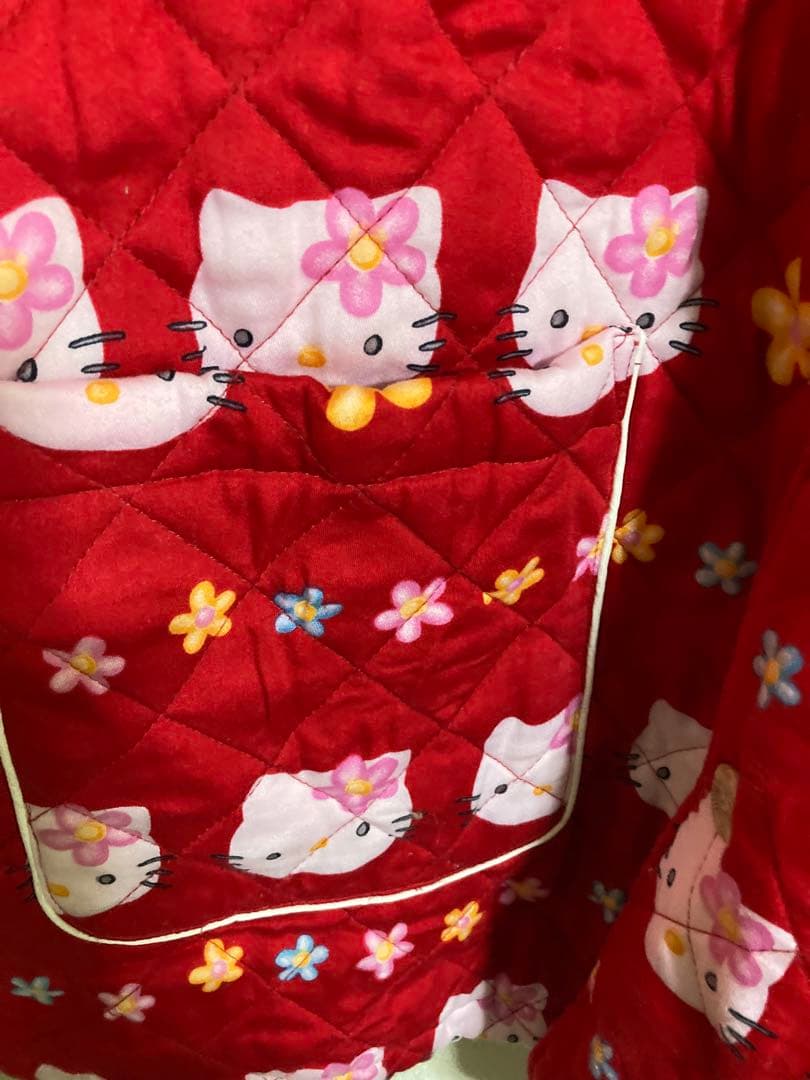 ハローキティ キルティング 羽織り 部屋着 着る 布団 ルームウェア サンリオ