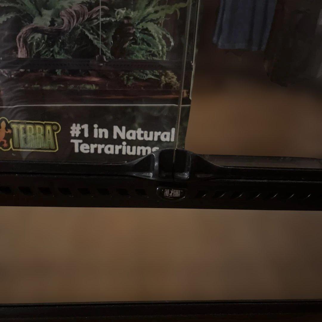 ジェックス　グラステリウム91.5×46.5×62.5㎝