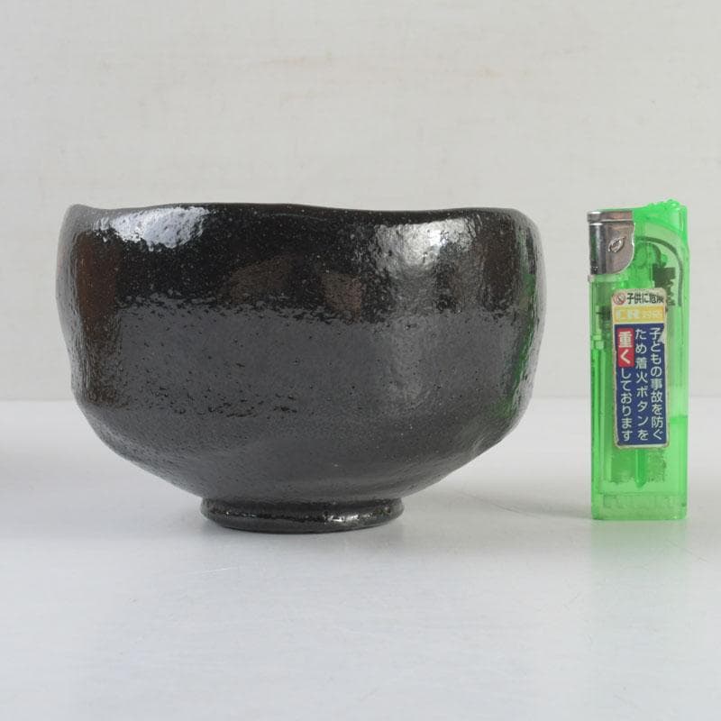 茶道具　楽焼　佐々木松楽造　黒楽茶碗　時代箱付　V　9458