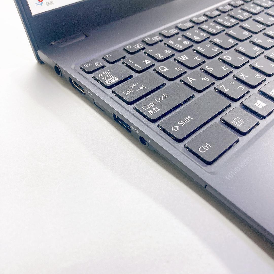 w121✨超軽量 /爆速 SSD/Office付/即使用可✨すぐ使えるノートPC