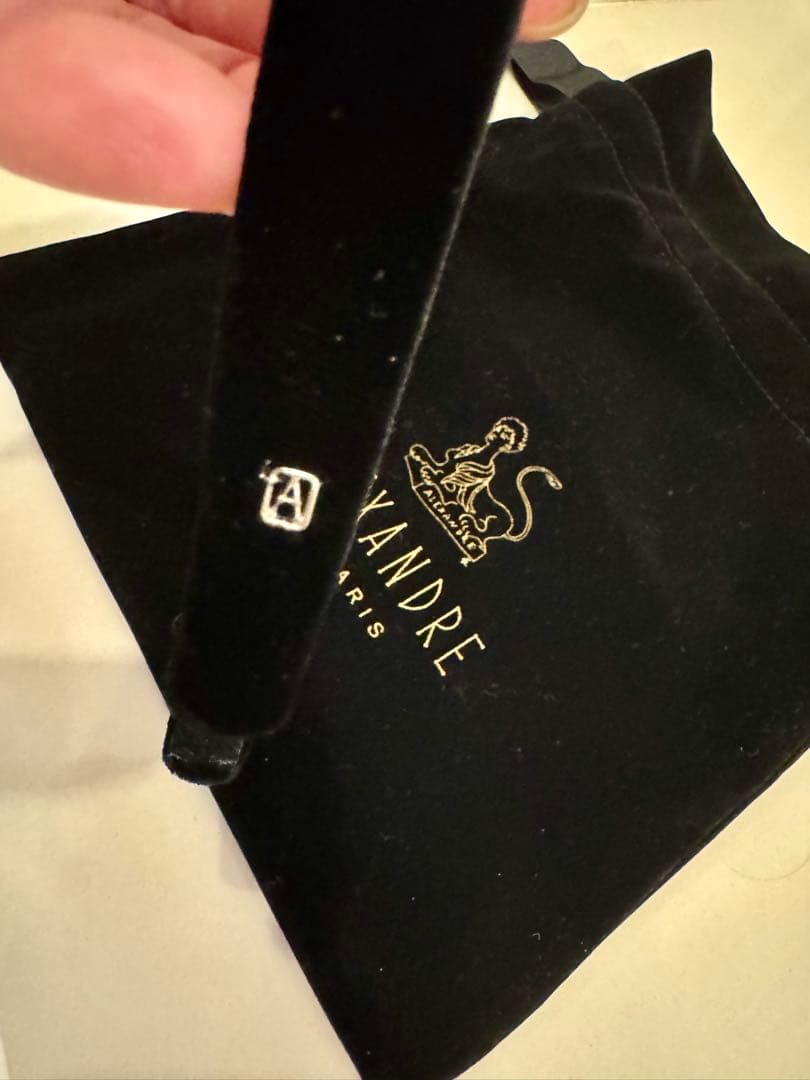 アレクサンドルドゥパリ　ベロアカチューシャ