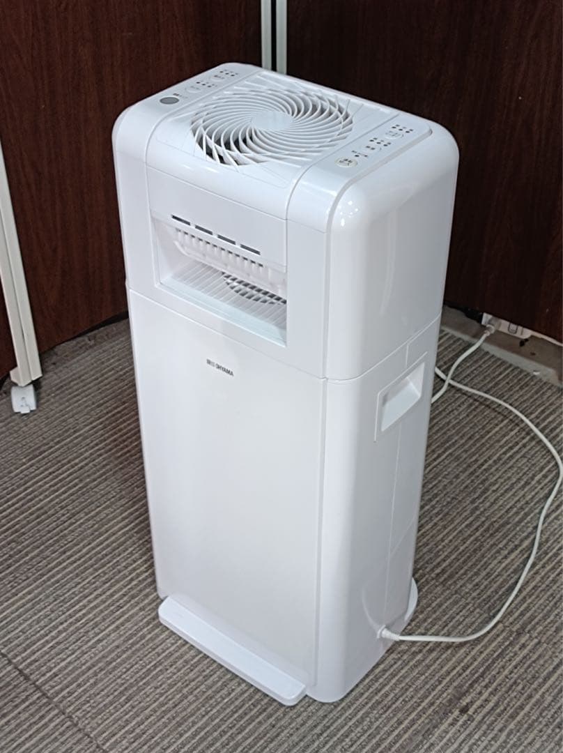 [F1988] アイリスオーヤマ サーキュレーター衣類乾燥除湿機※欠品箇所あり
