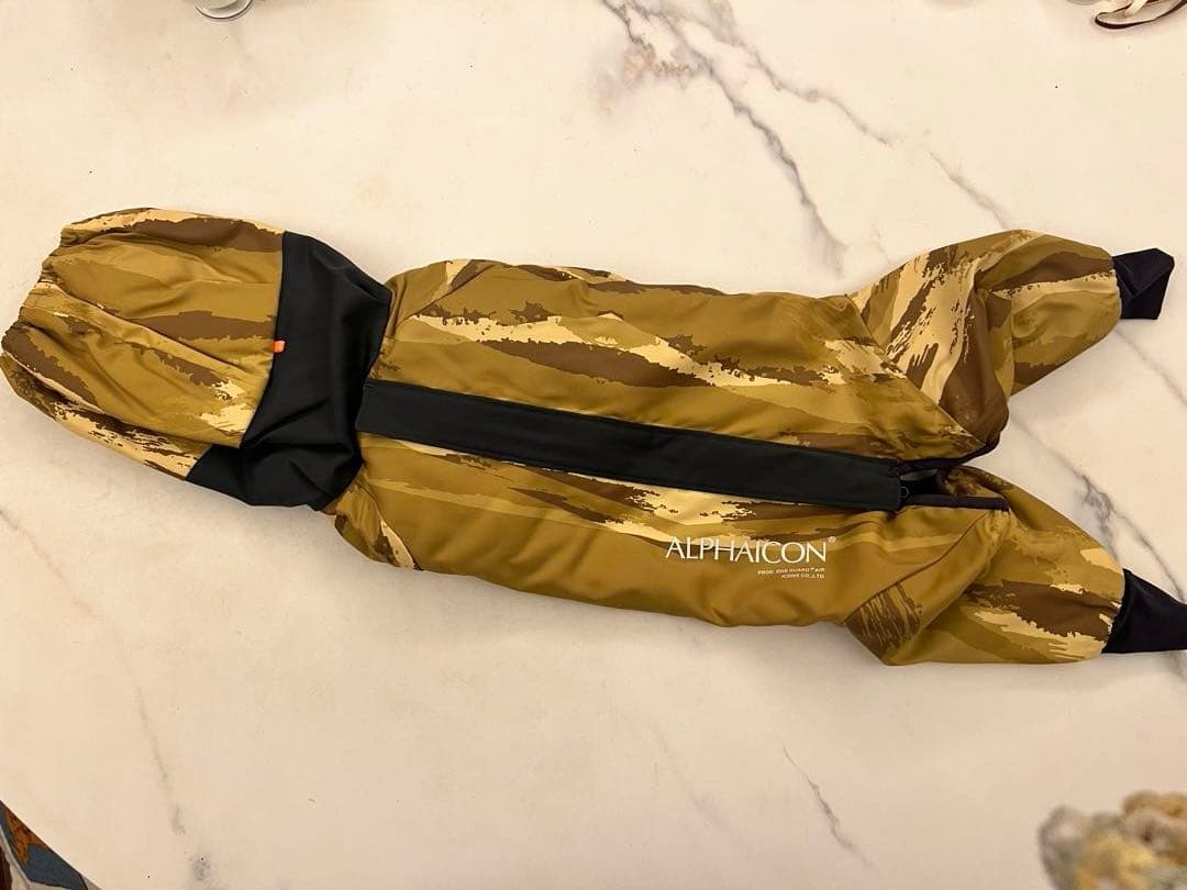 ALPHAICON ドッグガードエアＬ　クリーニングと防水済み