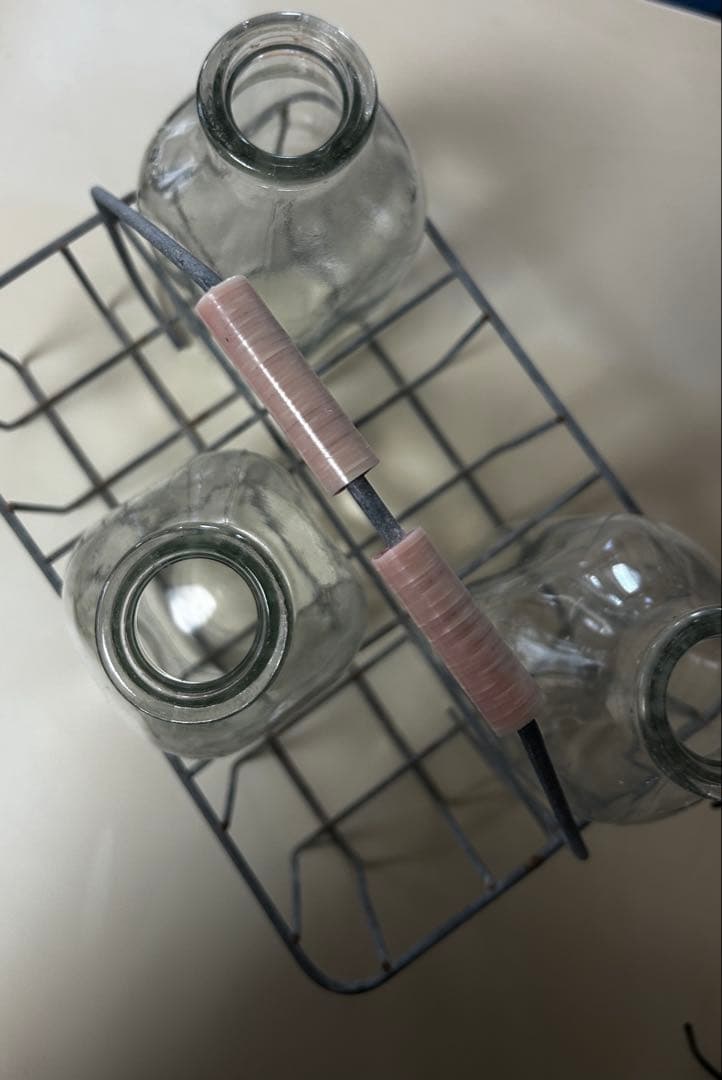 ヴィンテージ ミルククレート（ミルク瓶付）