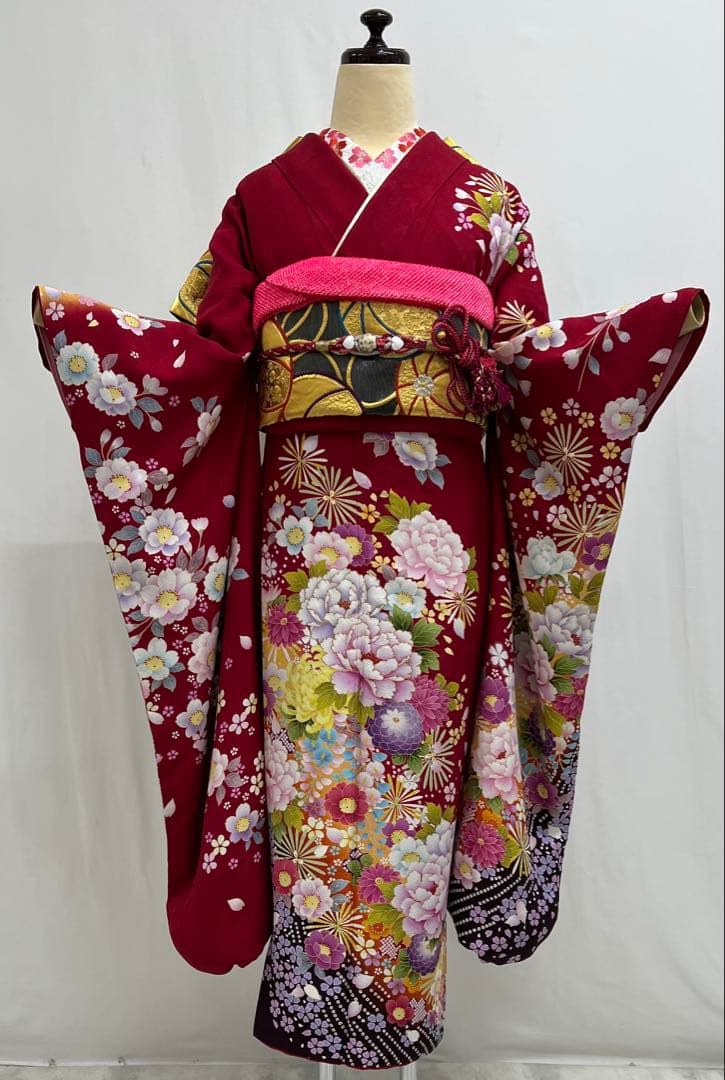 振り袖　フルセット　別誂長襦袢付　赤　成人式　金彩加工　刺繍入り　616