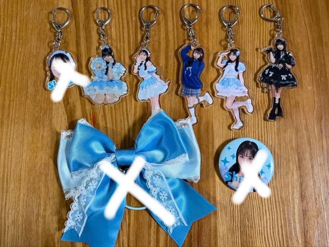 葉山雫 アクリルキーホルダー リボン バッチ