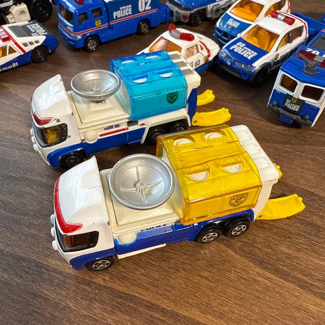 トミカ ハイパーブルーポリス 14台＋2台 まとめ売り