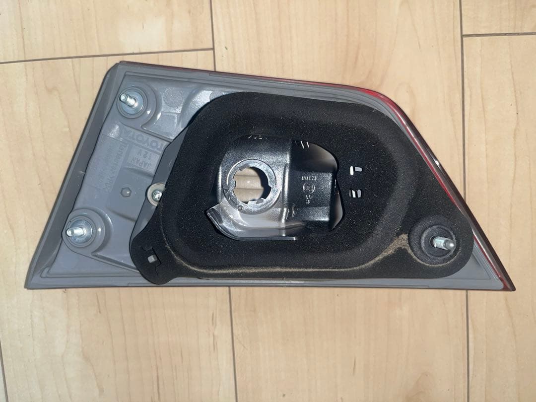 マークX130系前期 テールライト 4個セット 赤