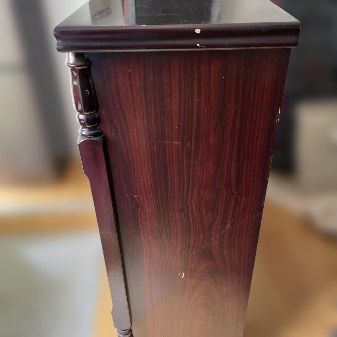 クラシックスタイル ガラスキャビネット　　MB2156 直接の引取おすすめ