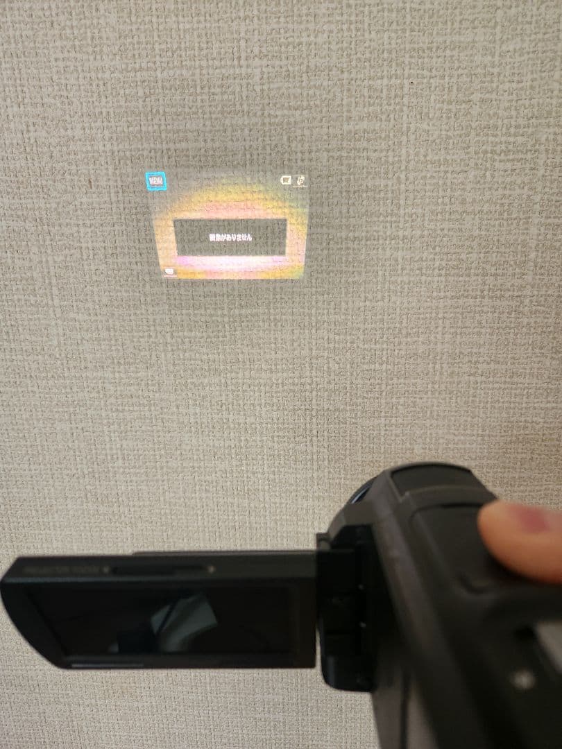 ゆ*み様 SONY HDR-PJ630V ビデオカメラ　三脚付き