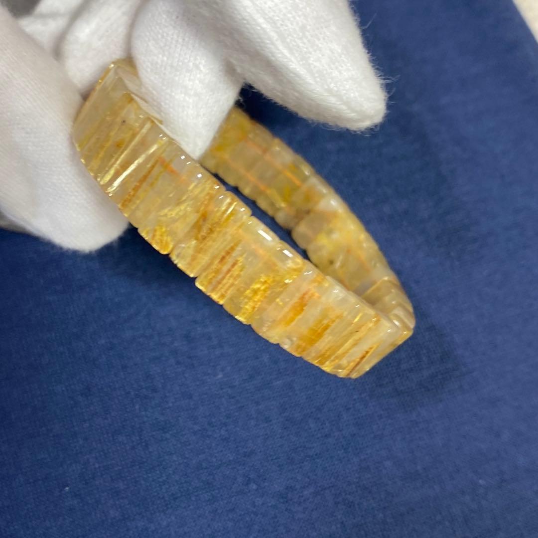 セール中‼️天然石　タイチンルチル　バングル　太針　パワーストーン　約16,5cm