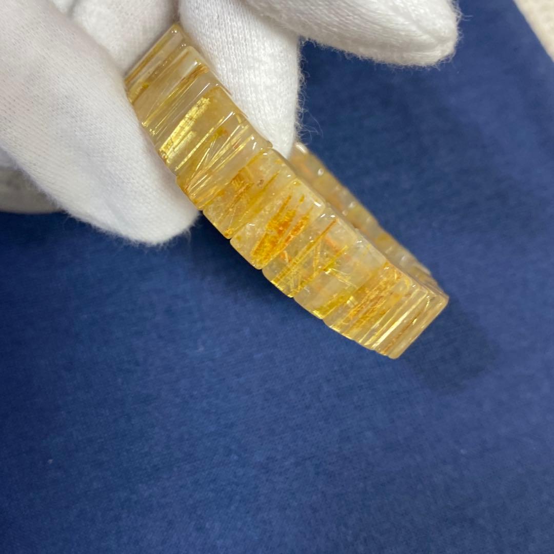 セール中‼️天然石　タイチンルチル　バングル　太針　パワーストーン　約16,5cm