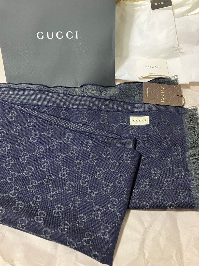 ヒ*デ様 GUCCI グッチ　新品　マフラー　ストール　メンズ　レディース　 g