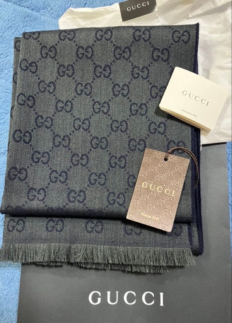 ヒ*デ様 GUCCI グッチ　新品　マフラー　ストール　メンズ　レディース　 g