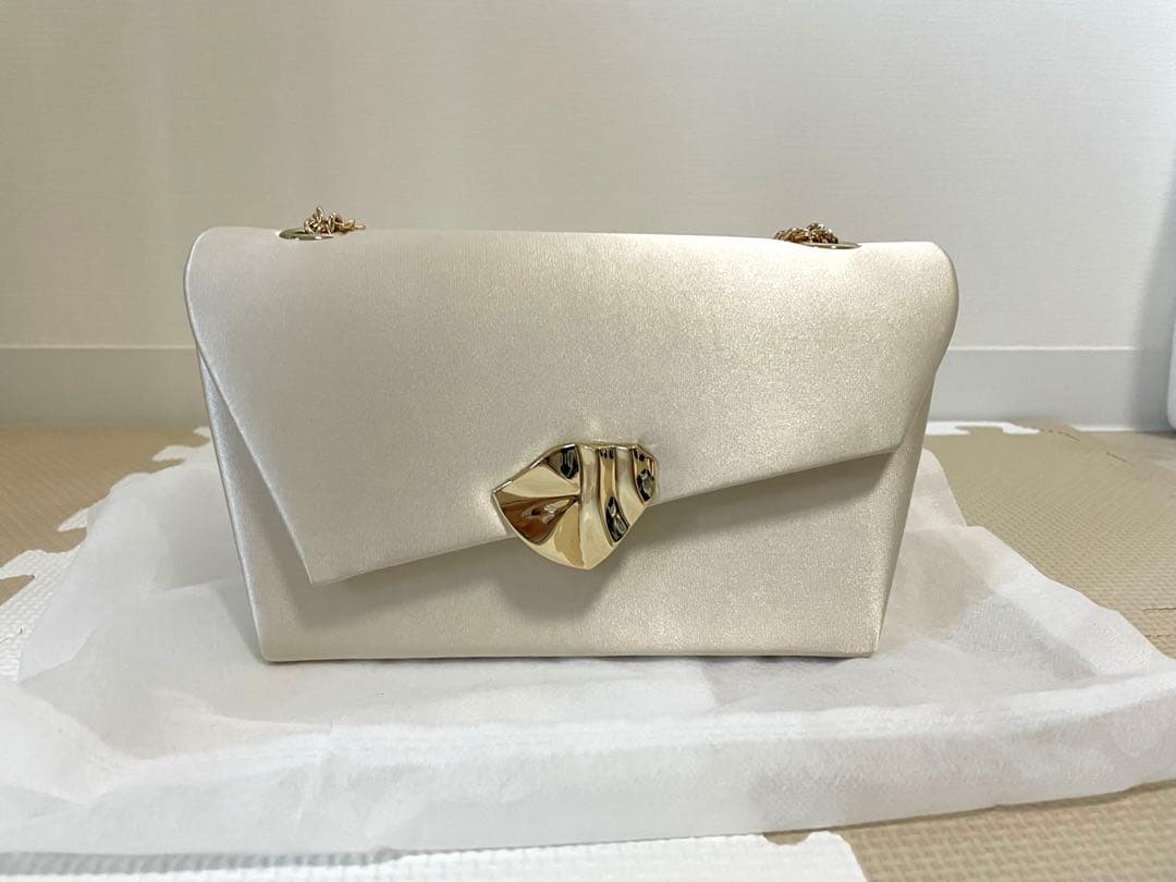 formforma クラッチパーティバッグ ベージュ