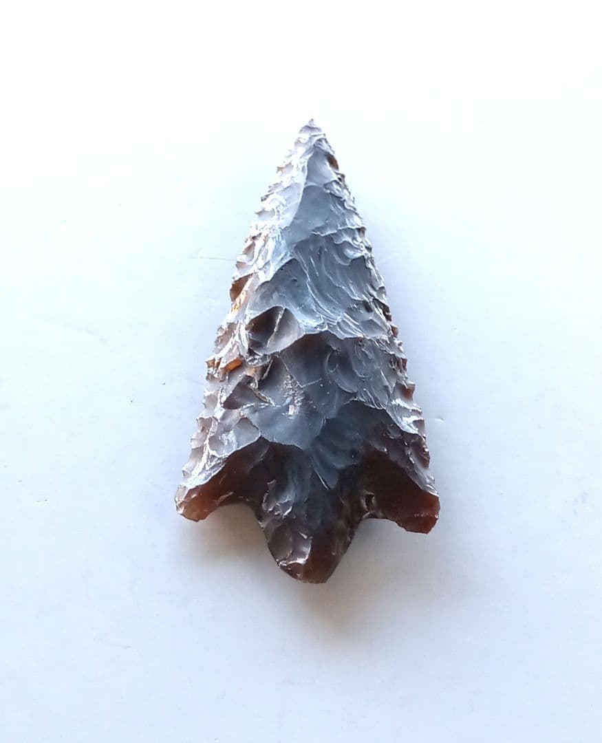 ❑ 憧れの赤メノウ モスアゲート 旧石器 372  ❒ 尖頭器 石器 模写