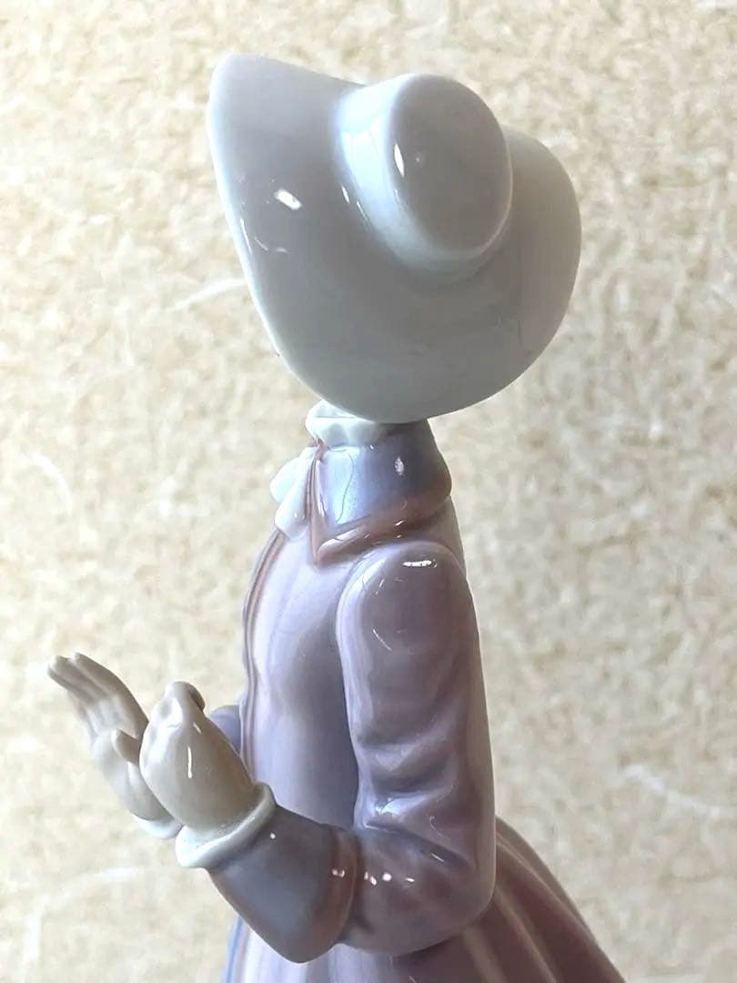 【美品・希少】Lladroリヤドロ フィギュリン 傘を持つ貴婦人 ヴィンテージ