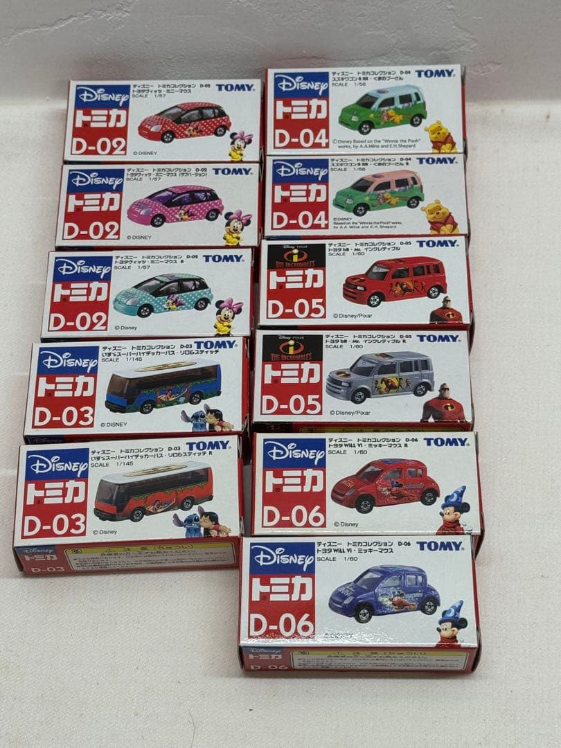新品　トミカ　ディズニー　ミニカー　62台 まとめ売り！