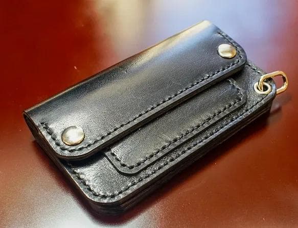 新喜皮革　ホースバット トラッカーウォレット 手縫い ミドル 馬革