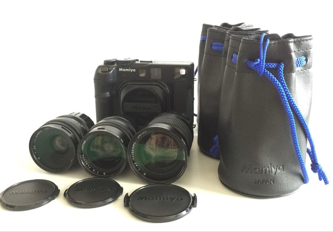 New Mamiya6 MF 本体・レンズ３本セット　 他、付属品多数