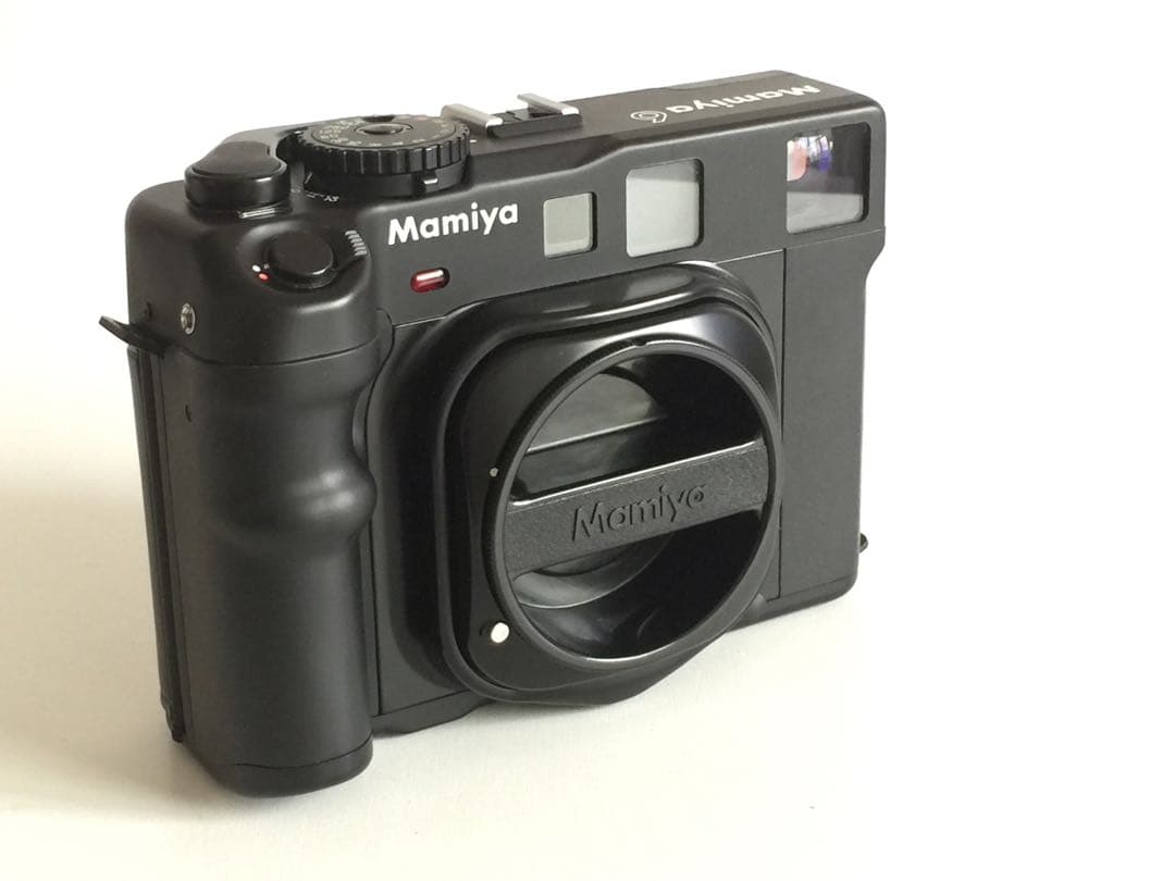 New Mamiya6 MF 本体・レンズ３本セット　 他、付属品多数