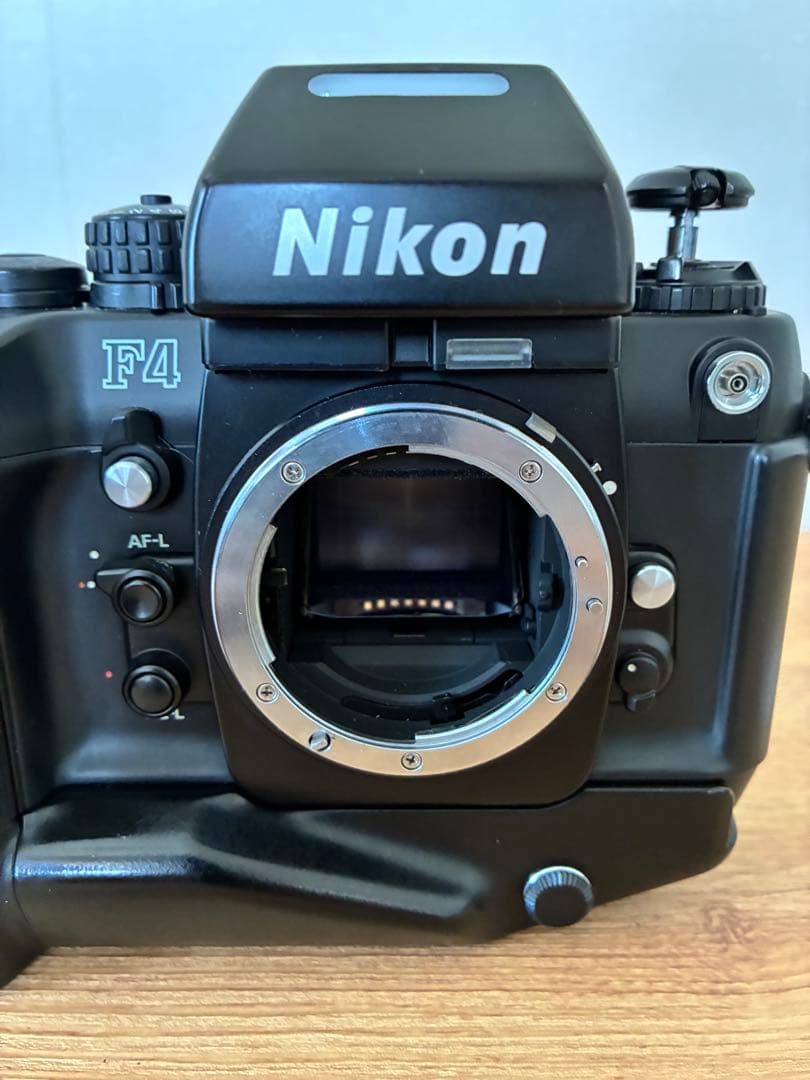 Nikon F4S S/N262万番台　最終製造型