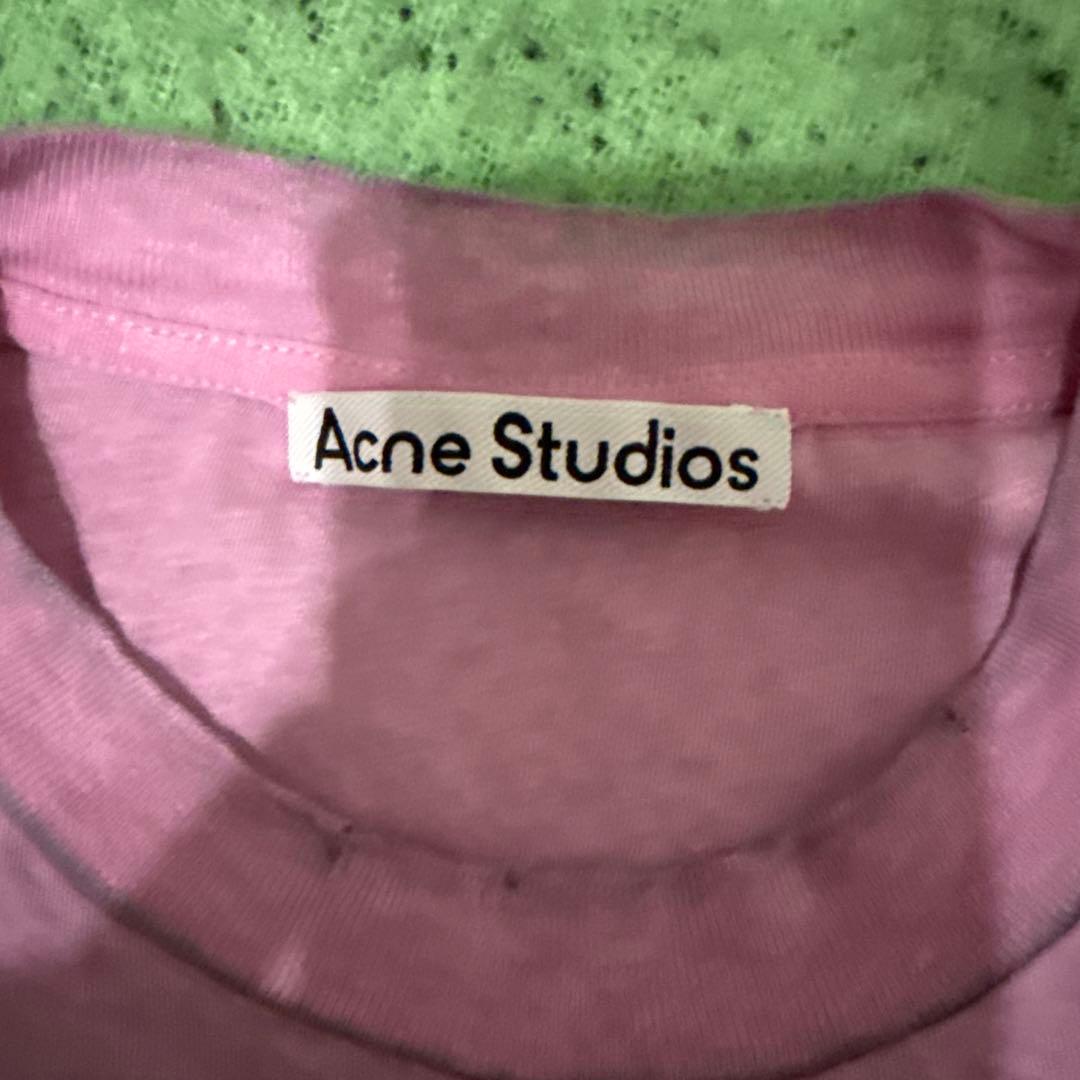 Acne Studios ピンク Tシャツ