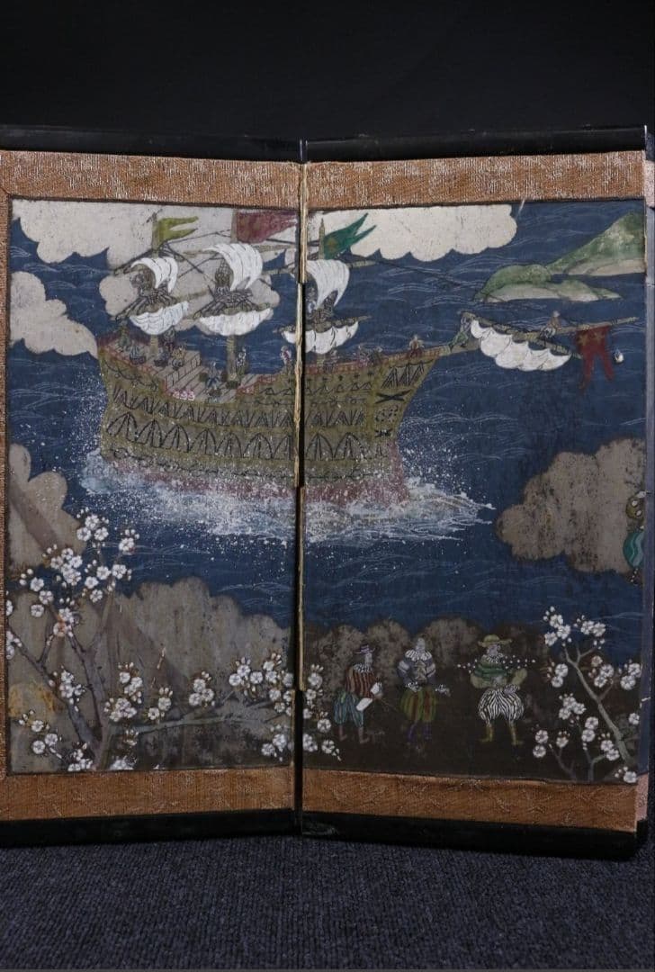 南蛮人図屏風 四曲一隻 時代名品 在銘 紙本彩色 旧家造出品