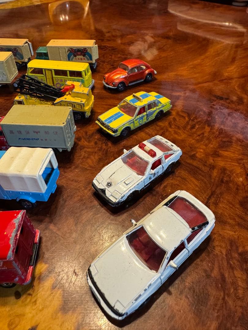昭和レトロトミカ23台まとめレア含む、状態悪いバラ売り値下げ不可　ジャンク