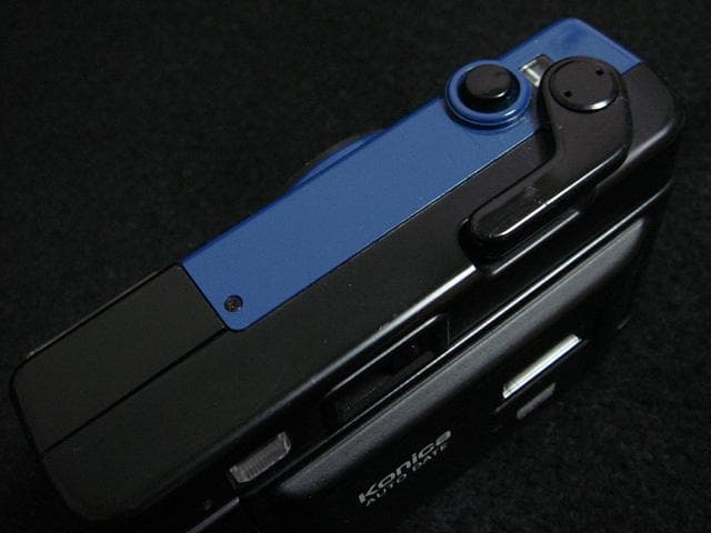 422009 コニカ EFJ 青 konica c35 efj フィルムカメラ