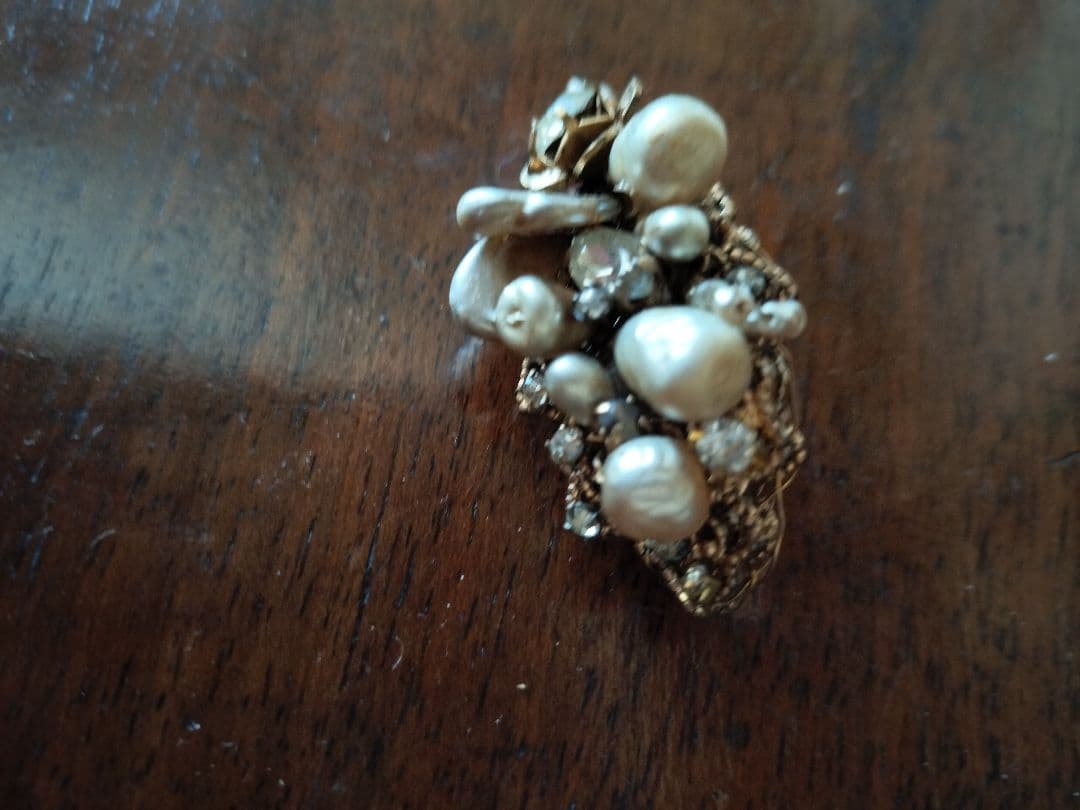 ビンテージリージェンシーのブローチ、ハスケル