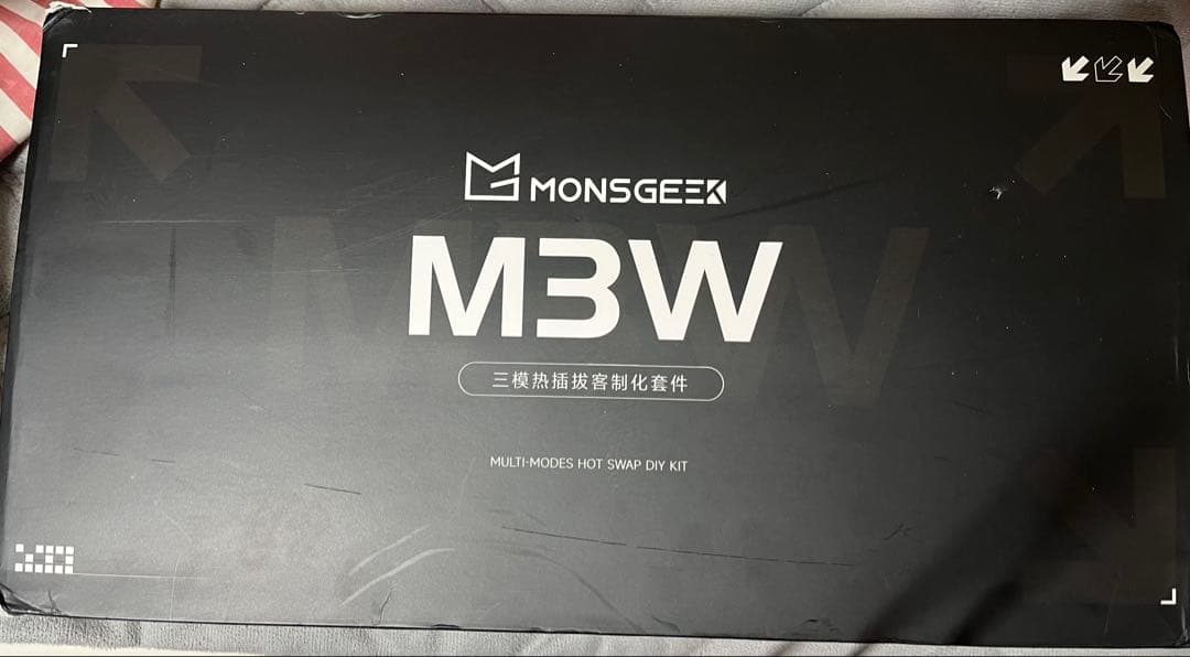 Akko×Monsgeek M3W フルアルミメカニカルキーボード ピンク